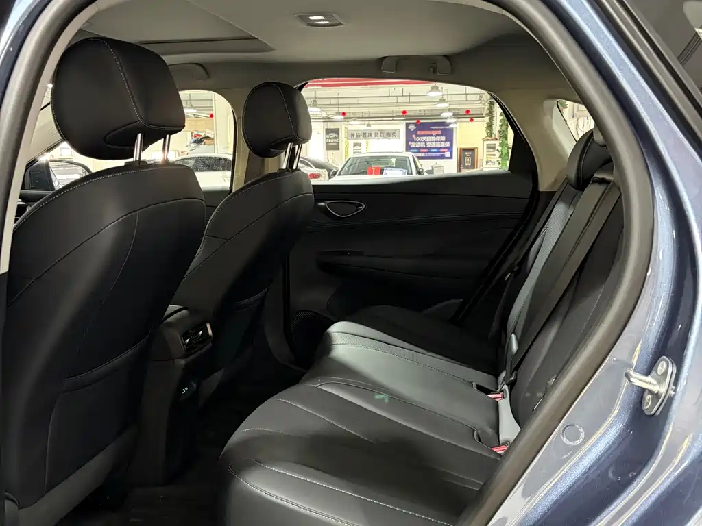 BYD Seal 05 DM-i — миниатюра 9