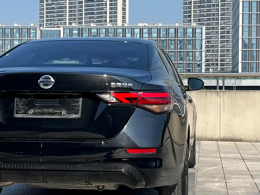 Nissan Sylphy — миниатюра 6