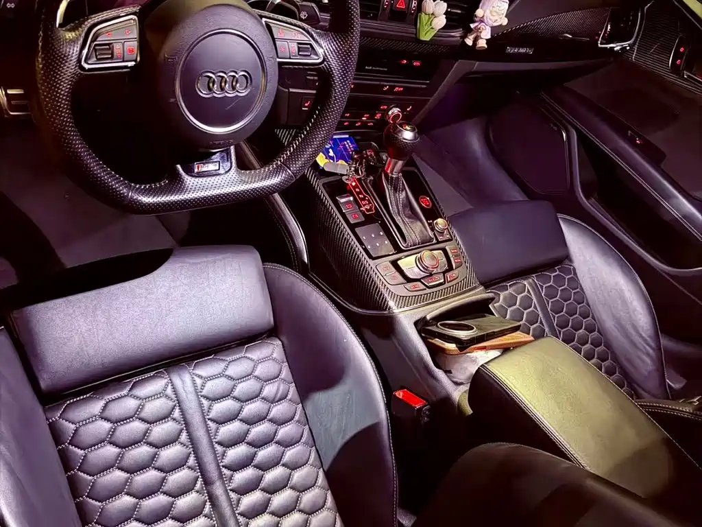 Audi RS 7 — миниатюра 6