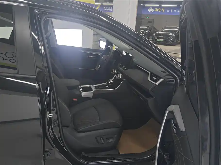 TOYOTA RAV4 RONGFANG