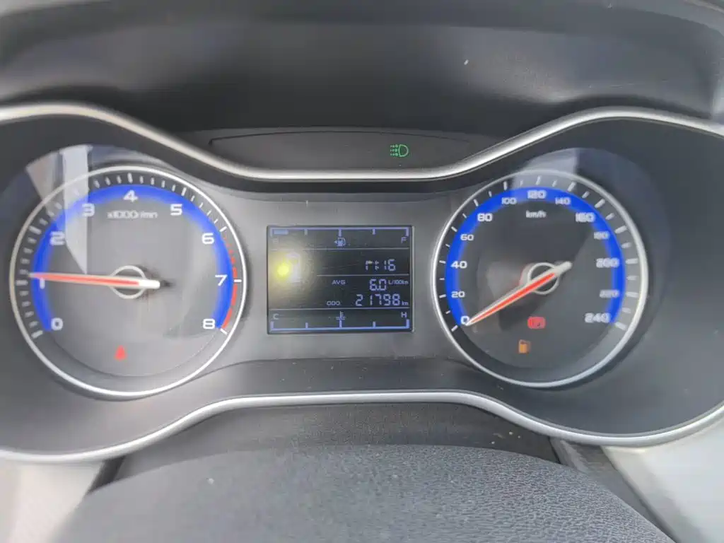 Geely Vision — миниатюра 12