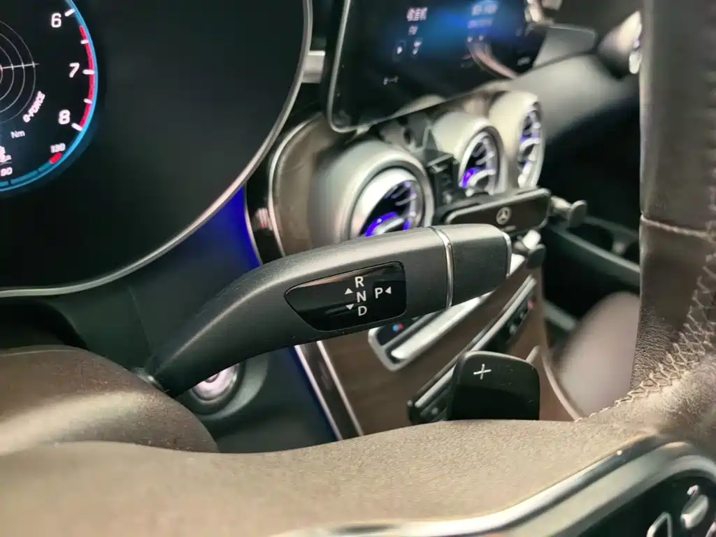 Mercedes-Benz GLC — миниатюра 14