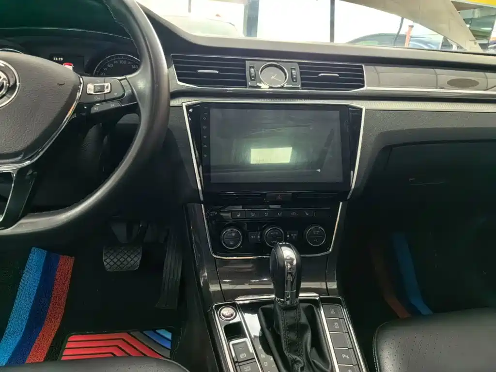 Volkswagen Passat — миниатюра 13