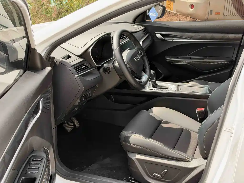 Geely Binrui — миниатюра 4
