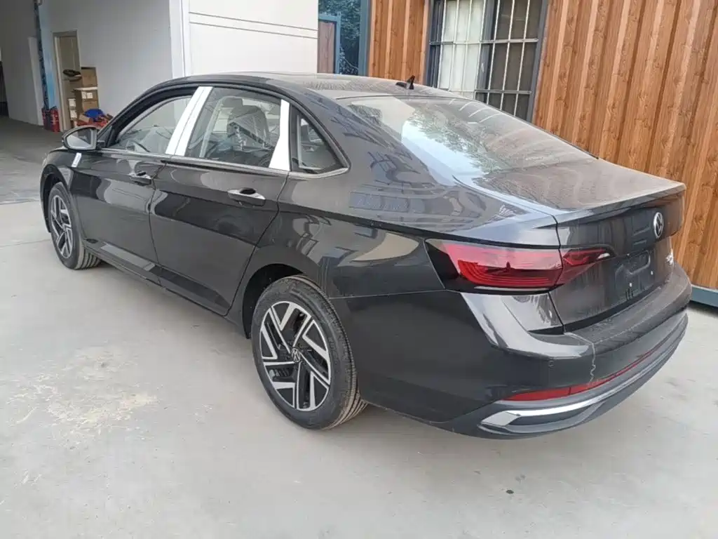 Volkswagen Sagitar — миниатюра 5