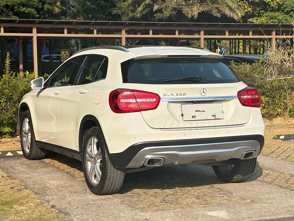Mercedes-Benz GLA (Import) — миниатюра 16