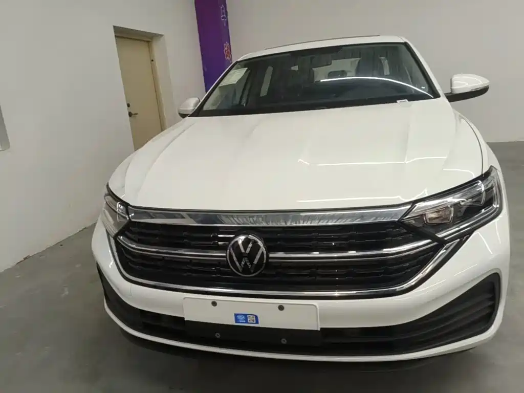 Volkswagen Sagitar — миниатюра 3