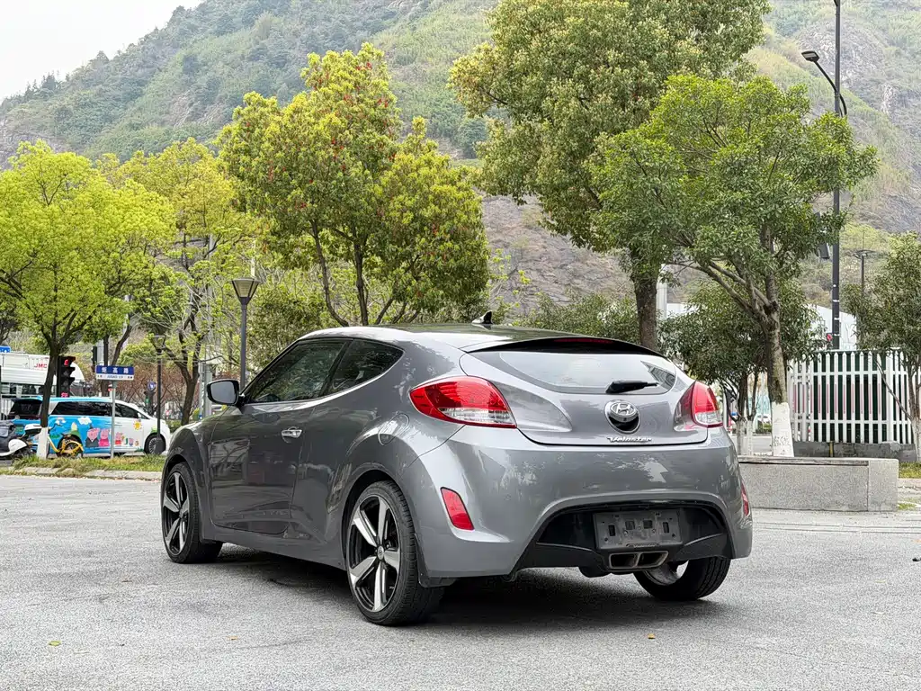Hyundai Veloster — миниатюра 4
