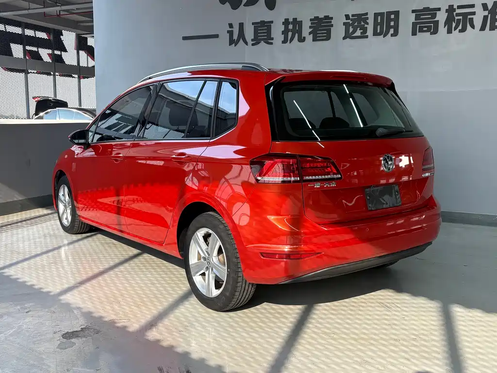 Volkswagen Golf · 2016 1.6L AT Comfort