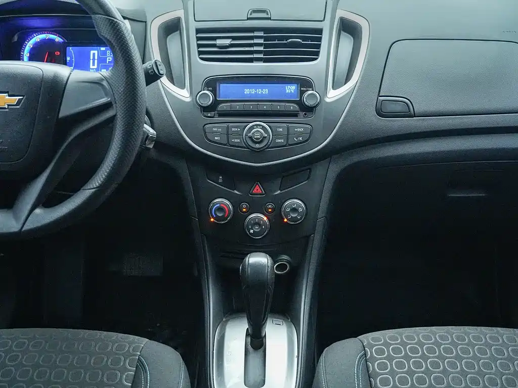 Chevrolet Trax — миниатюра 26