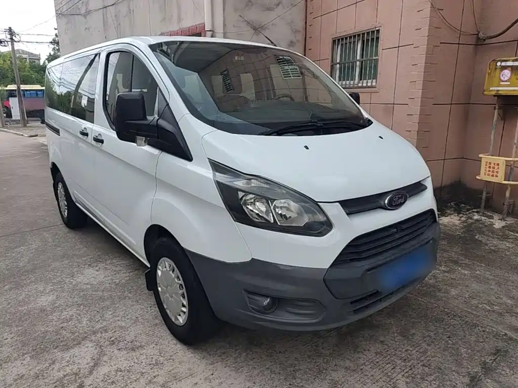 Ford Transit — миниатюра 4