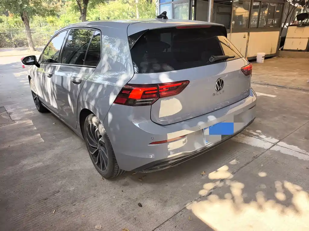 Volkswagen Golf — миниатюра 12