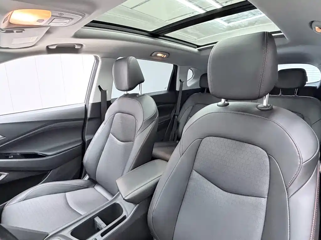 Chevrolet Volando — миниатюра 16
