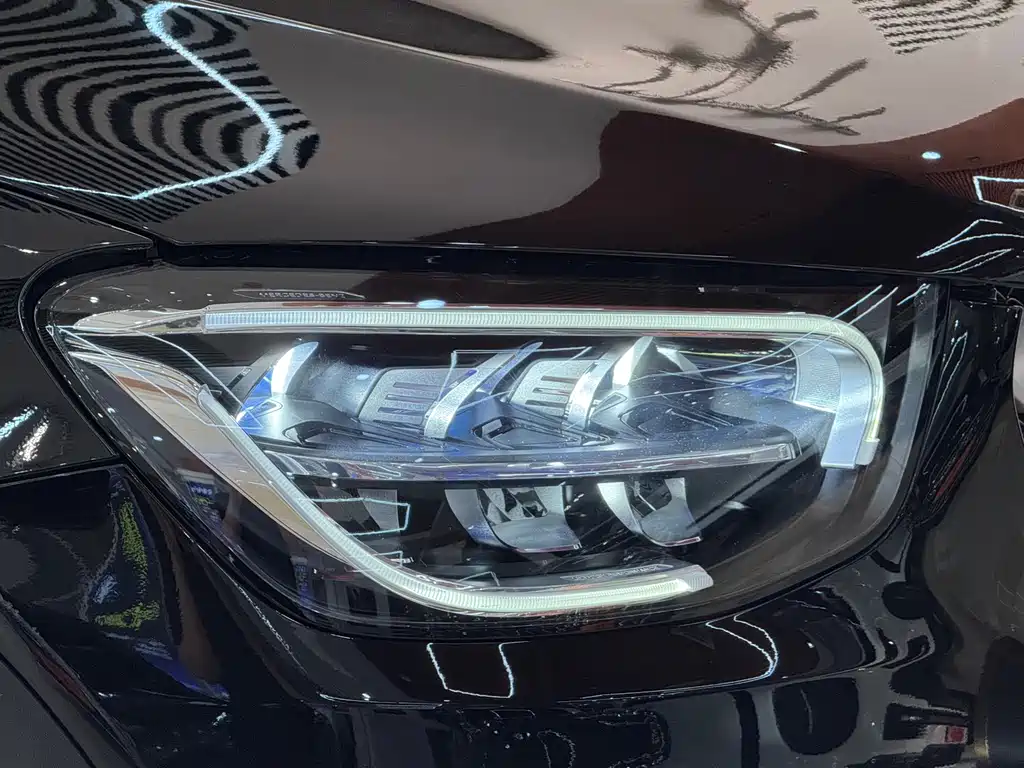 Mercedes-Benz GLC — миниатюра 5