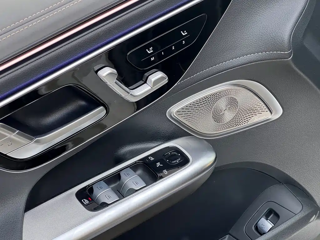 Mercedes-Benz EQE — миниатюра 6