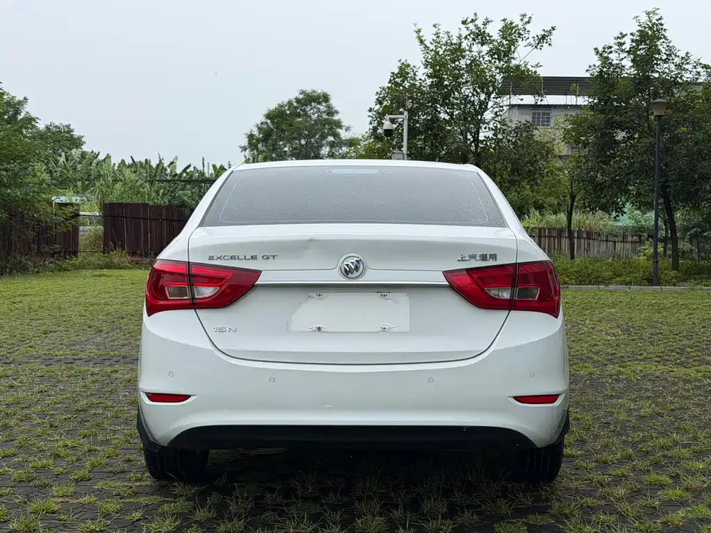 Buick Excelle — миниатюра 5