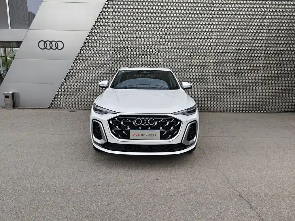 Audi Q5L 2025