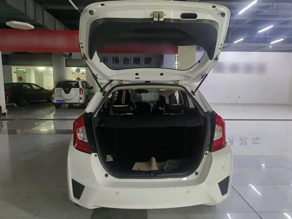 Honda Fit — миниатюра 19