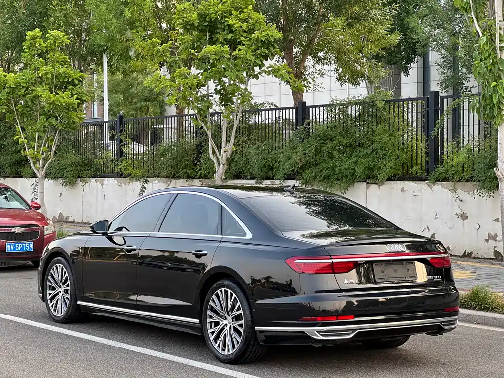 Audi A8 2018 A8L 55 TFSI quattro Premium