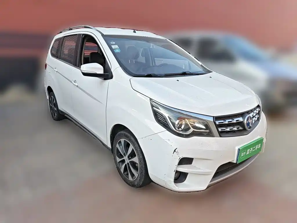 Venucia M50V — миниатюра 22