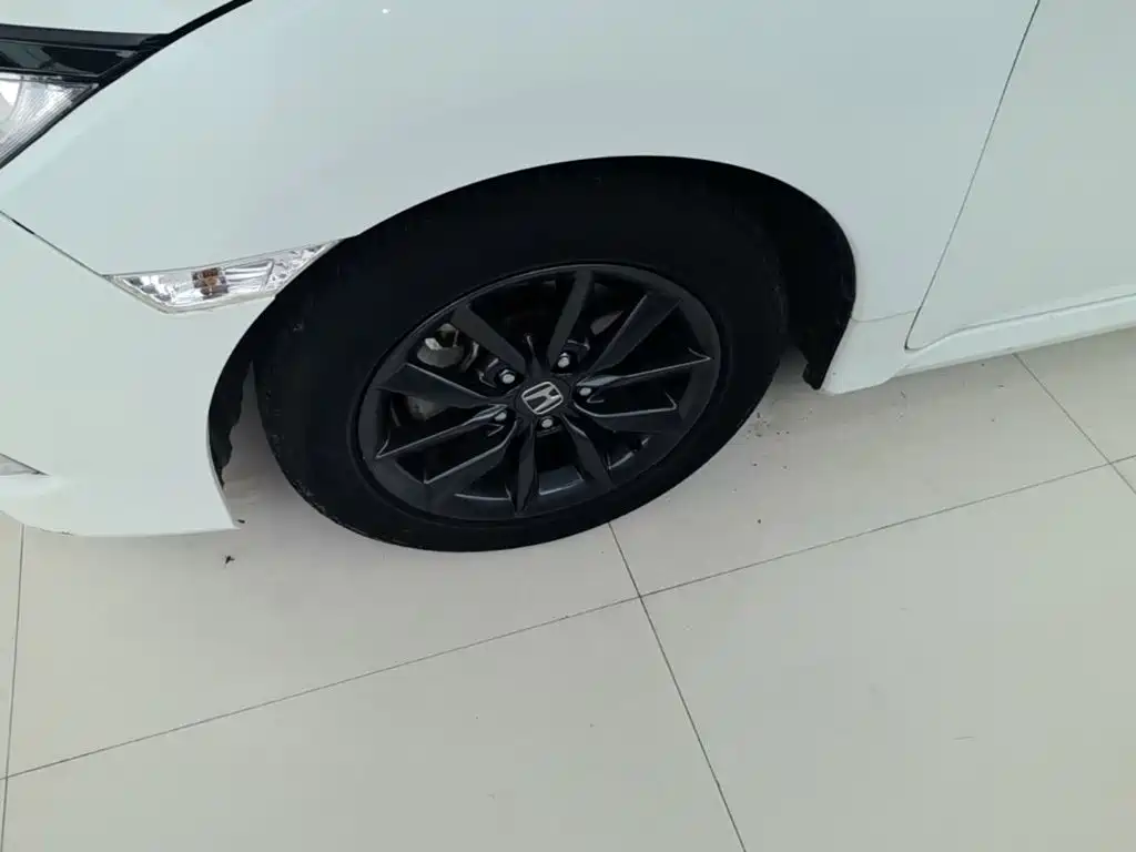 Honda Civic — миниатюра 23