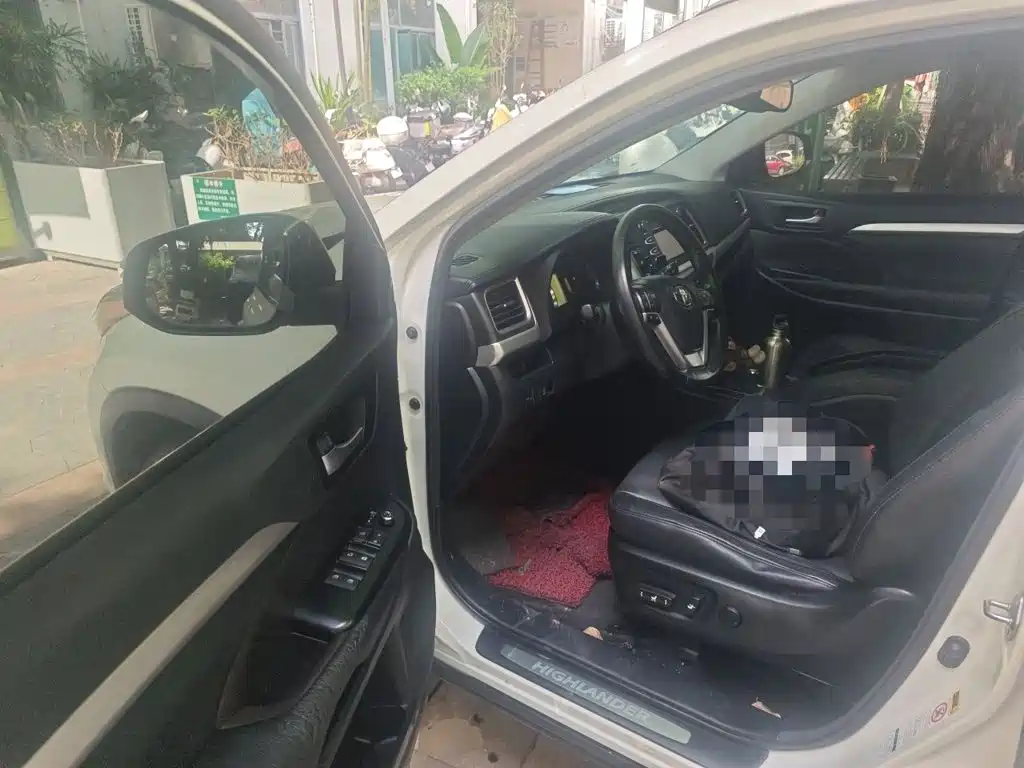 Toyota Highlander — миниатюра 14