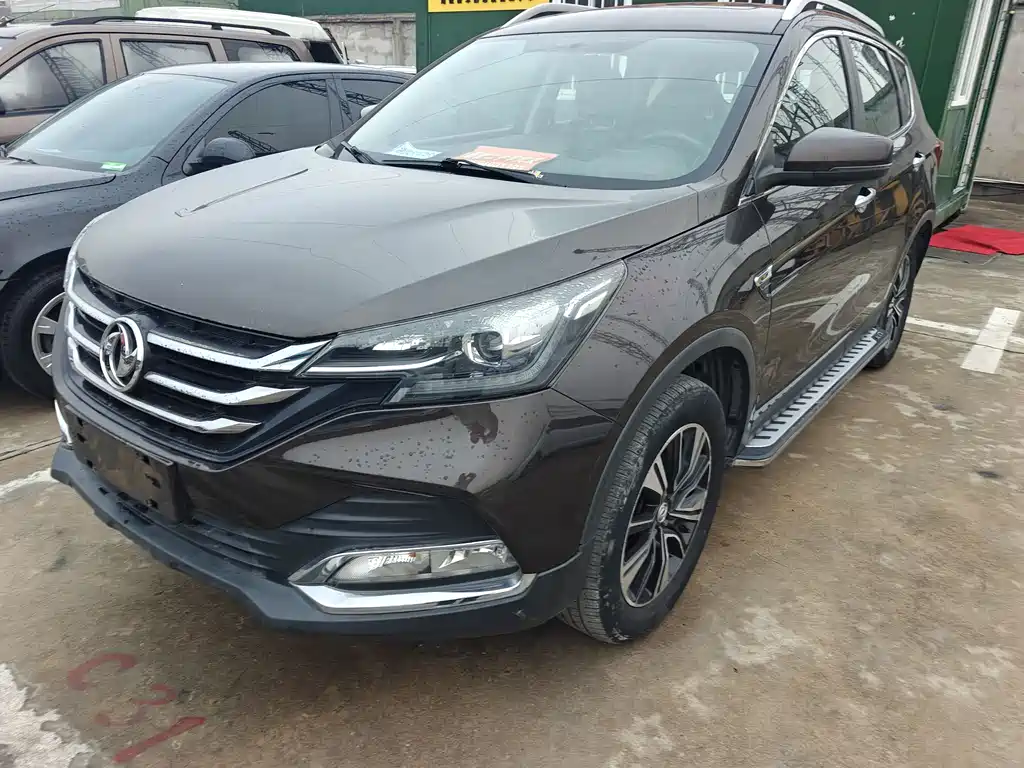 DONGFENG AX7