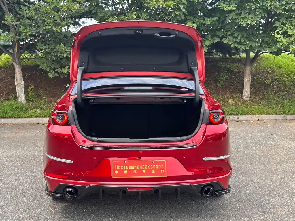 Mazda 3 Axela — миниатюра 8