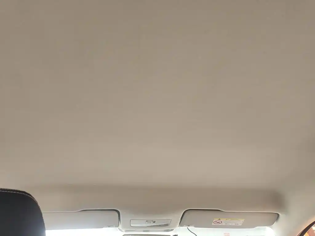 Volkswagen Santana — миниатюра 18