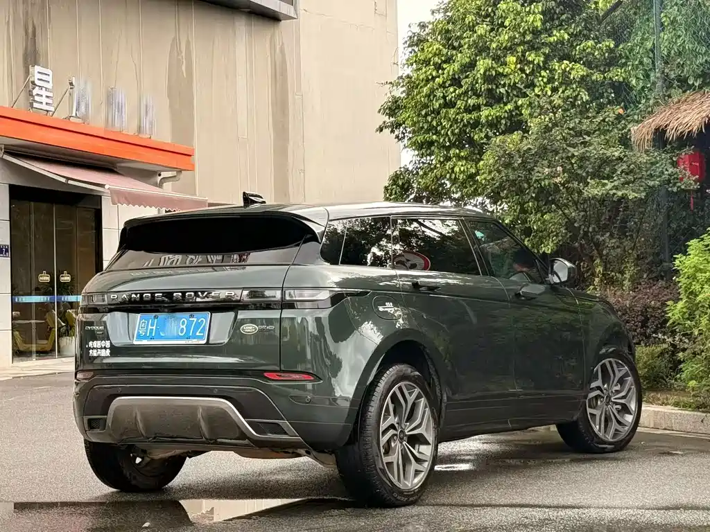 Land Rover Evoque — миниатюра 9