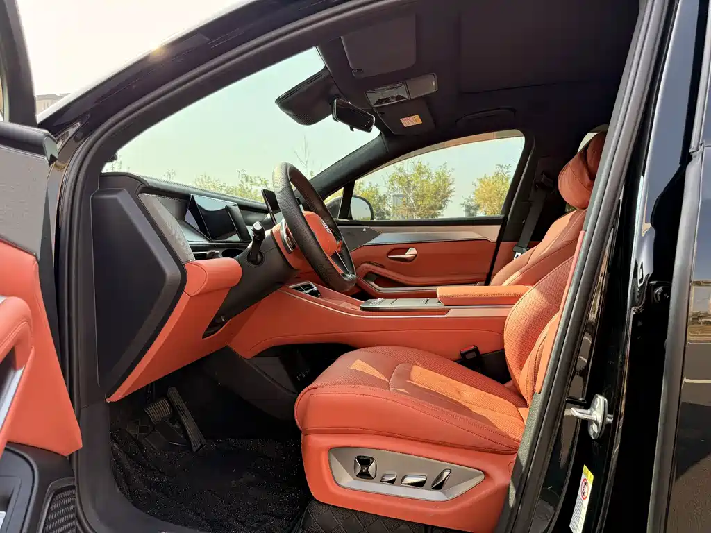 BYD Tang L — миниатюра 5