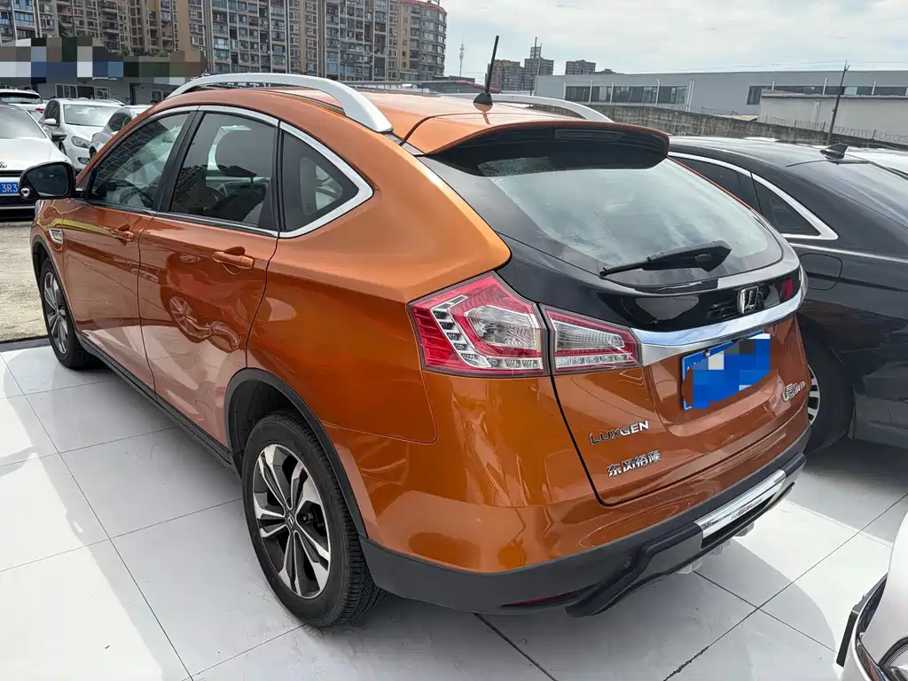 Luxgen U6 — миниатюра 4