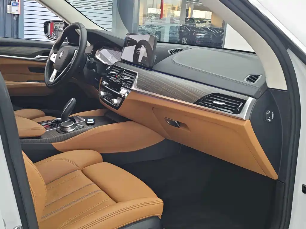 BMW 6 Series GT — миниатюра 10