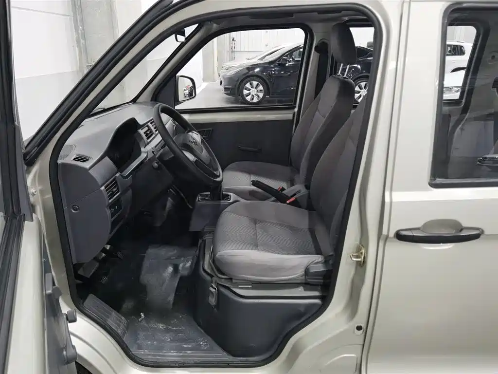 Wuling Sunshine 2015 1.2L S LSI