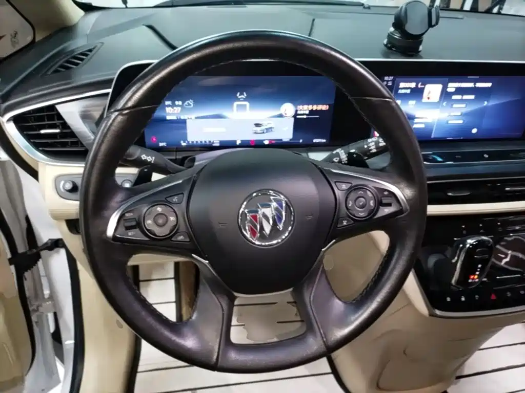 Buick GL8 — миниатюра 11