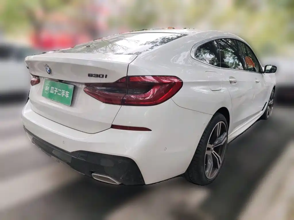 BMW 6 Series GT — миниатюра 6