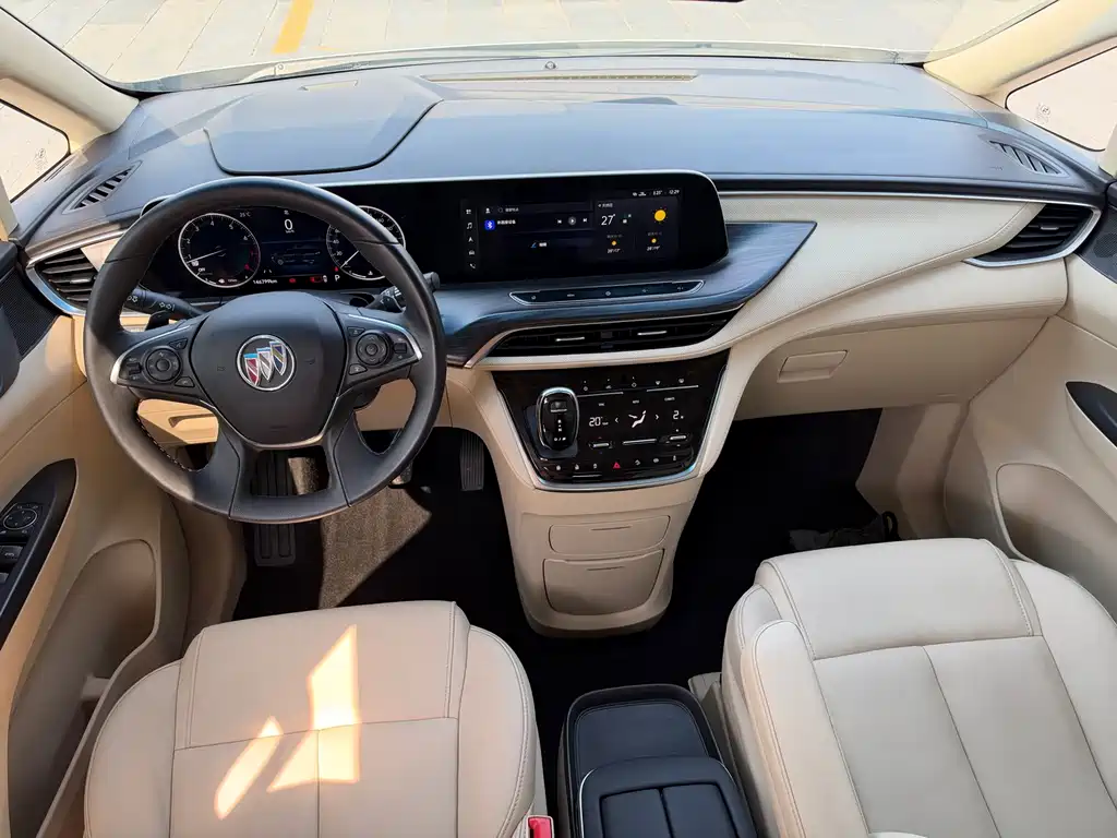 Buick GL8 — миниатюра 16
