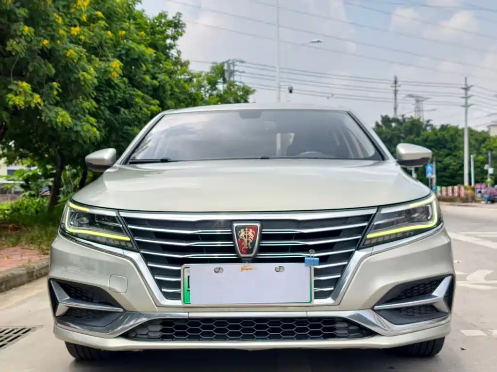 Roewe i6 New Energy - фото 2