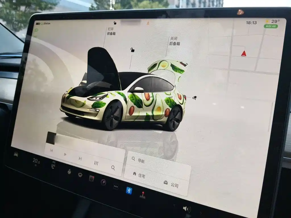 Tesla Model 3 — миниатюра 19