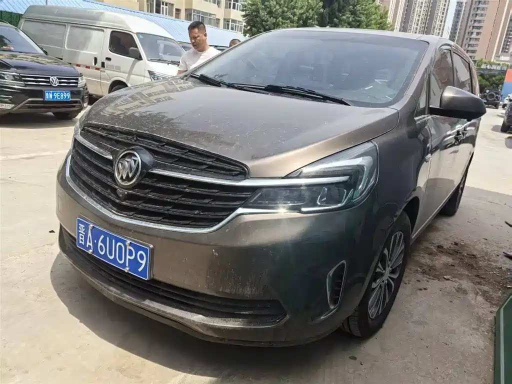 Buick GL8 2021