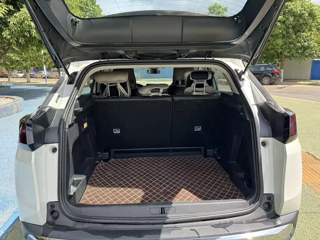 Peugeot 4008 — миниатюра 17