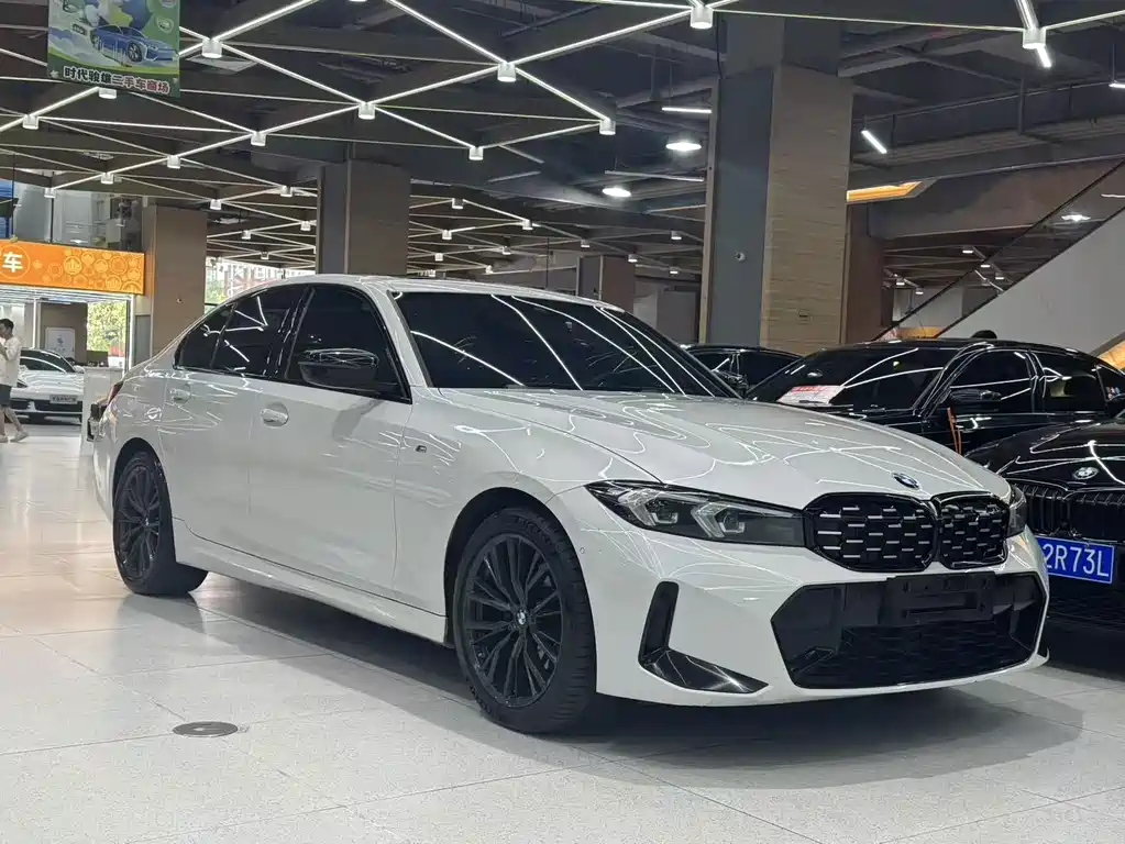 BMW 3 Series — миниатюра 3