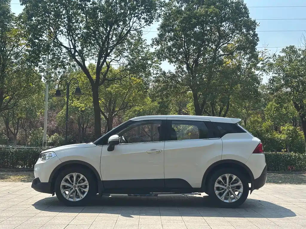 Zhonghua V3 — миниатюра 4