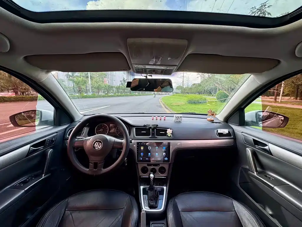 Volkswagen Lavida — миниатюра 11