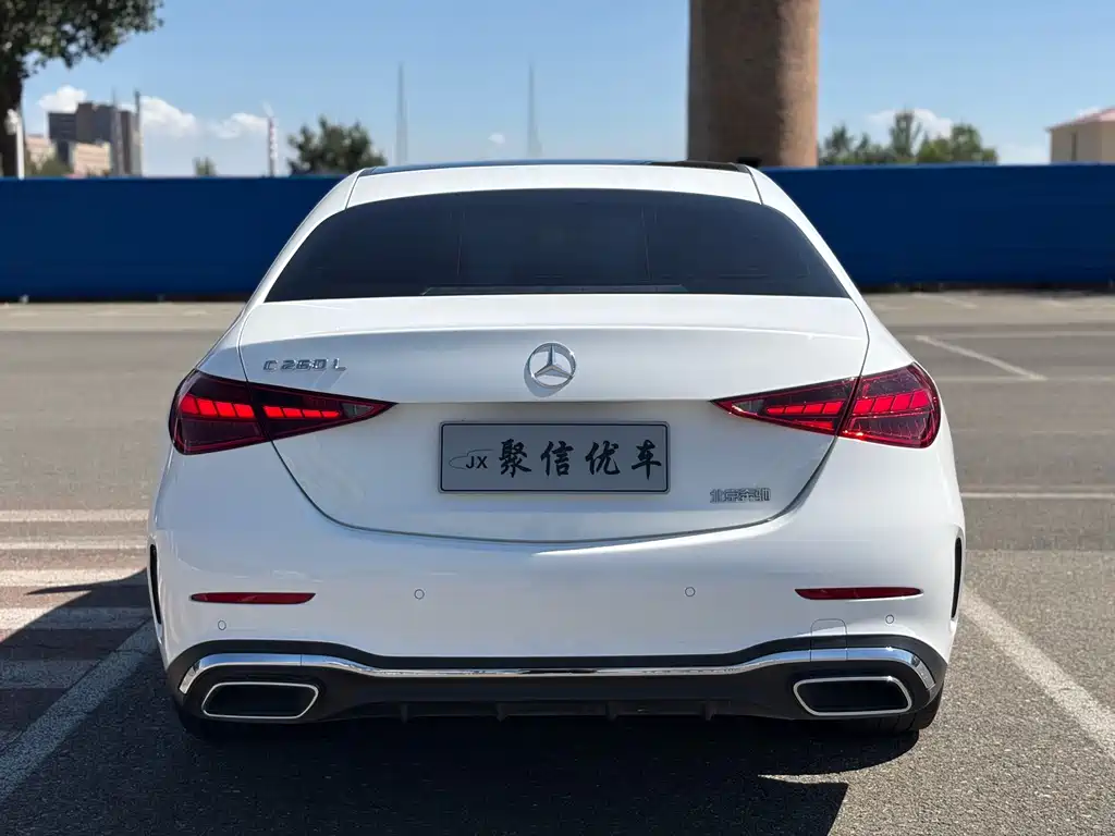 Mercedes-Benz C-Class — миниатюра 21