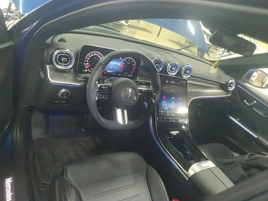 Mercedes-Benz C-Class — миниатюра 10