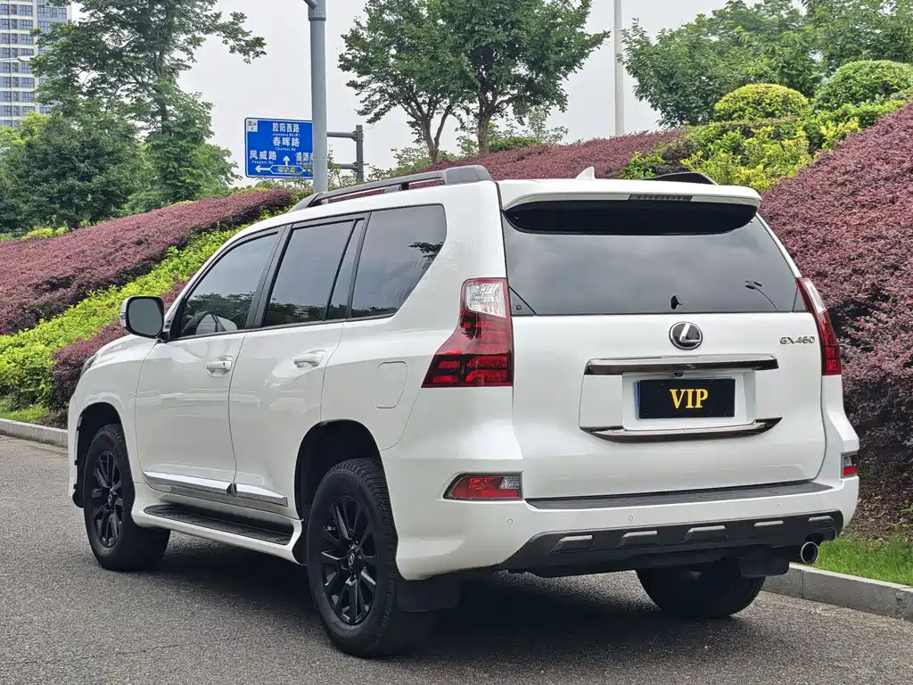 Lexus GX — миниатюра 4