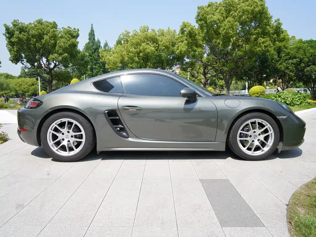Porsche 718 - фото 13