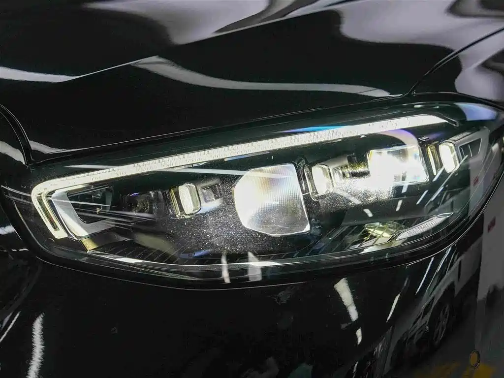 Mercedes-Benz S-Class — миниатюра 12