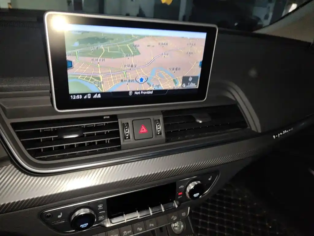 Audi Q5L — миниатюра 6